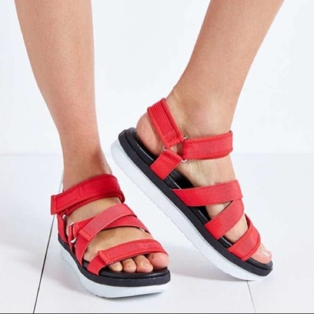 Sam Edelman Circus Rockaway Sandals Platform 9